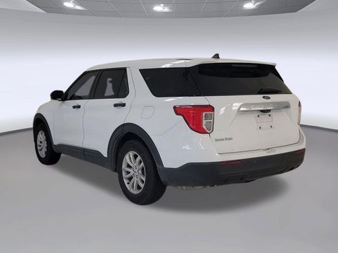 Used 2021 Ford Explorer 2WD image 3