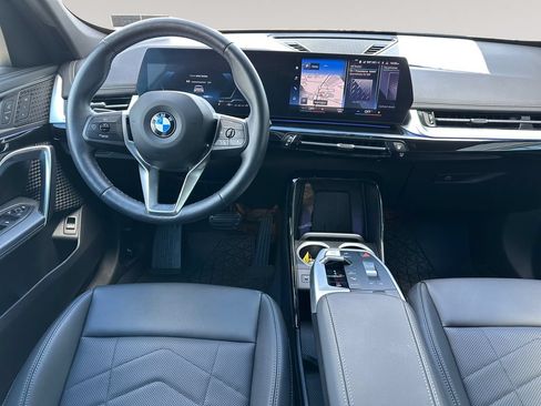 Used 2023 BMW X1 xDrive28i w/ Convenience Package AWD/4WD image 10