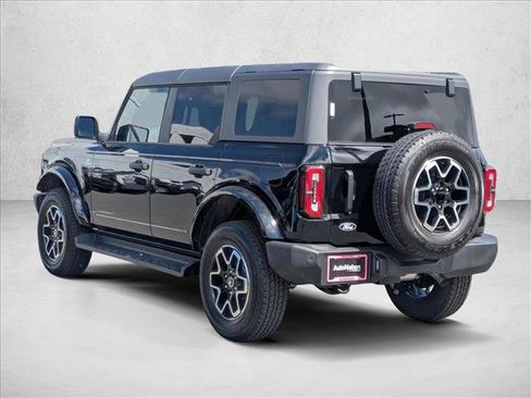 New 2026 Ford Bronco Outer Banks AWD/4WD image 9