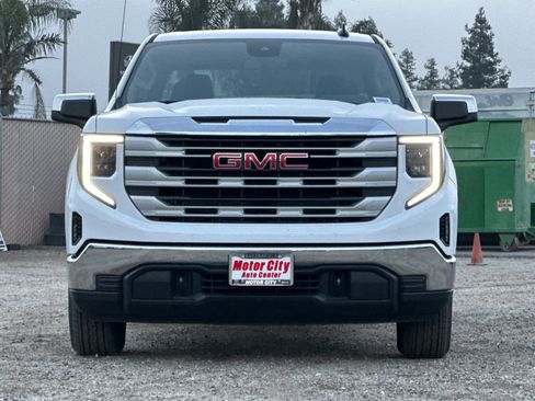 New 2026 GMC Sierra 1500 SLE AWD/4WD image 9