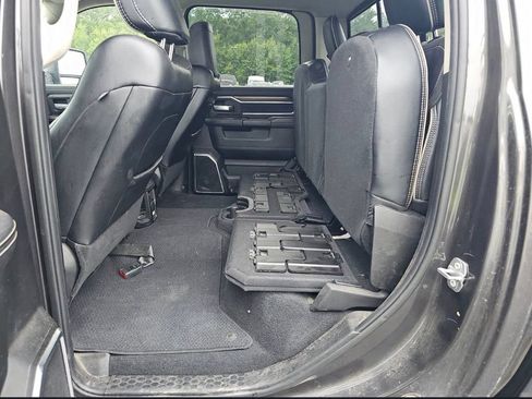 Used 2024 RAM 2500 Laramie w/ Safety Group AWD/4WD image 5