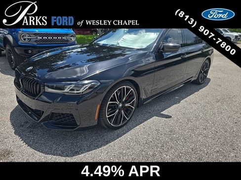 Used 2021 BMW M550i xDrive w/ Executive Package AWD/4WD image 3