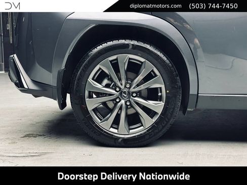 Used 2024 Lexus UX 250h F Sport AWD/4WD image 48