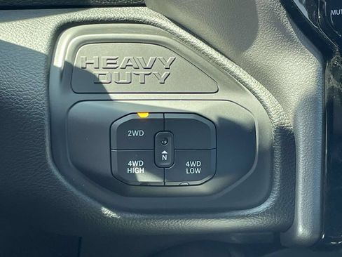 New 2026 RAM 3500 Big Horn AWD/4WD image 34