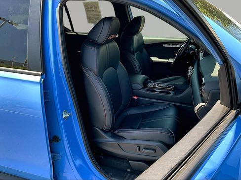 Certified 2025 Honda Pilot TrailSport image 30