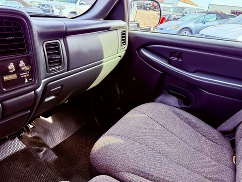 Used 2001 GMC Sierra 2500 4x4 Extended Cab HD image 13