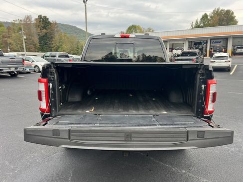 Certified 2022 Ford F150 Platinum w/ Equipment Group 701A High image 7