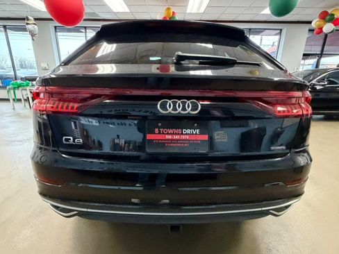 Used 2019 Audi Q8 Prestige w/ Luxury Package image 13