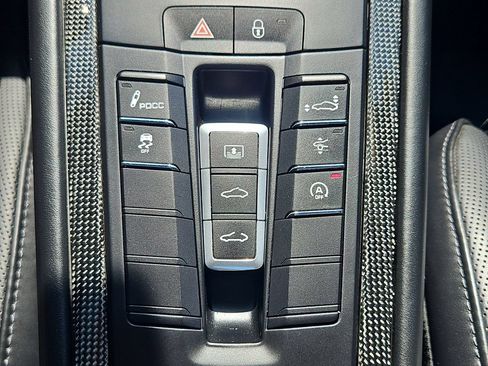 Used 2019 Porsche 911 Turbo S AWD/4WD image 20