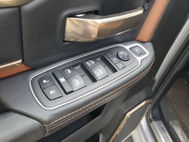 Used 2022 RAM 3500 Limited AWD/4WD image 9