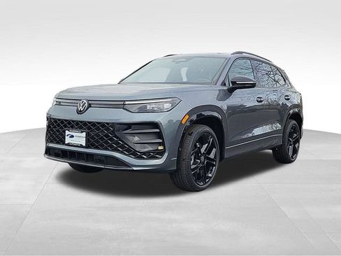 Used 2026 Volkswagen Tiguan SE R-Line AWD/4WD image 5