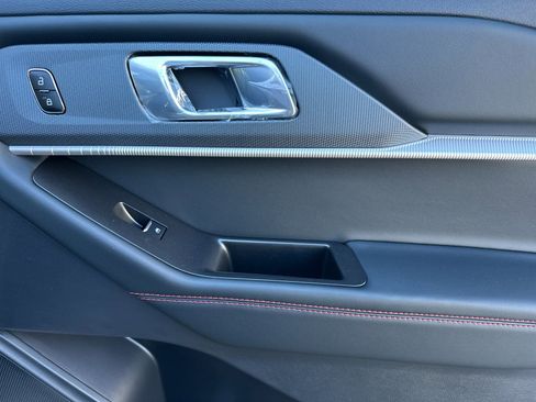 New 2026 Ford Explorer ST-Line w/ ST-Line Street Pack image 21