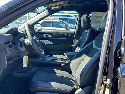New 2026 Ford Explorer Tremor w/ Tremor Ultimate Package AWD/4WD image 19