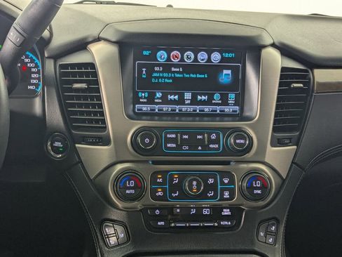 Used 2017 GMC Yukon Denali w/ Open Road Package AWD/4WD image 21