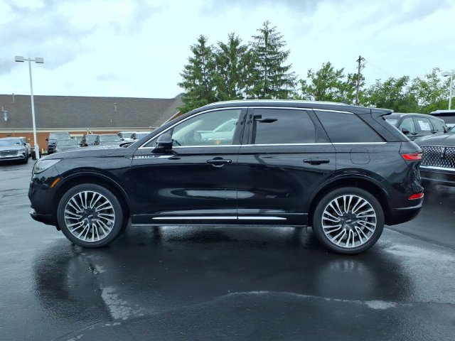 Used 2021 Lincoln Corsair Reserve w/ Sport Package AWD/4WD image 4