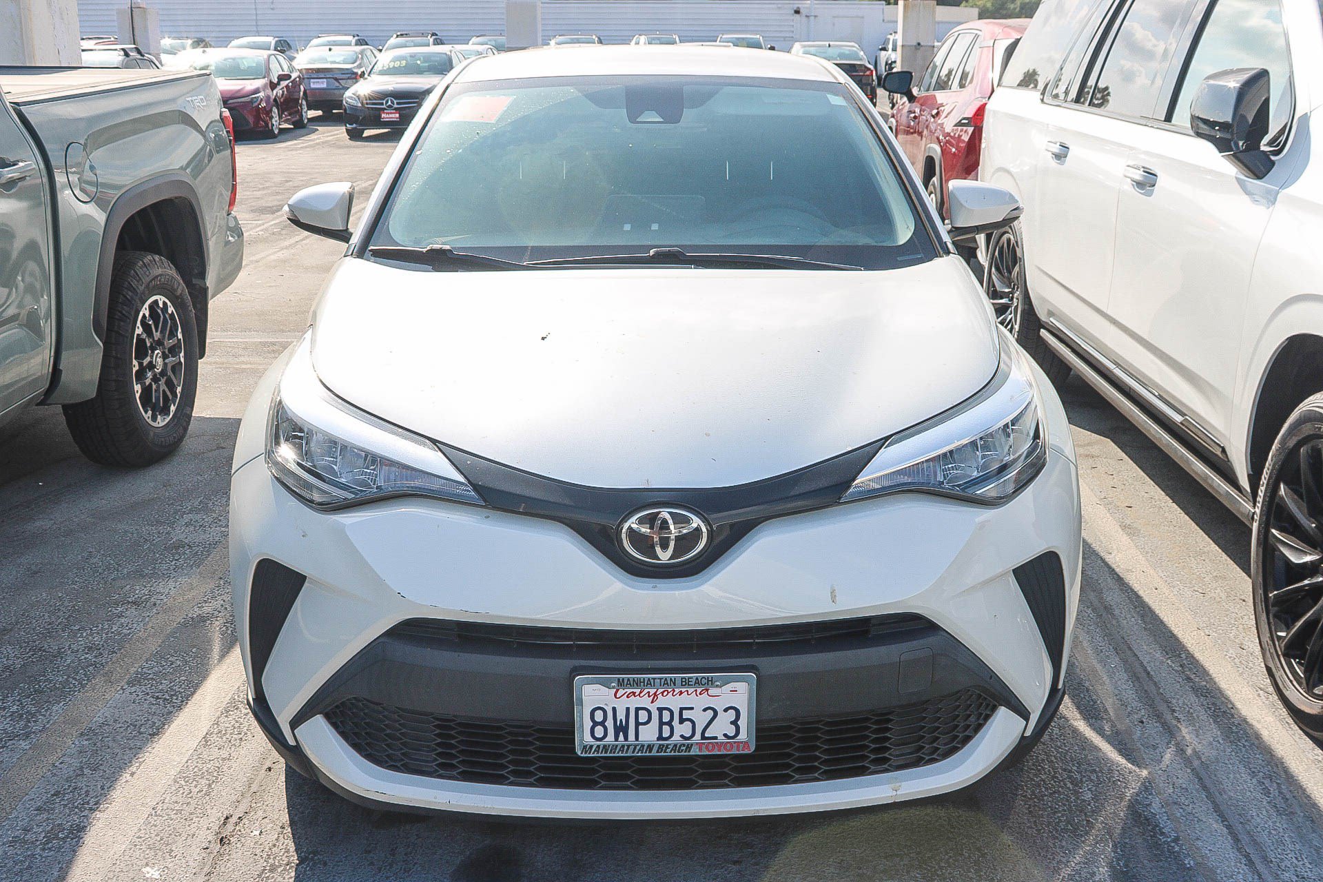 Used 2021 Toyota C-HR LE FWD image 3