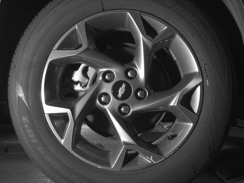 Used 2025 Chevrolet Trax LT FWD image 15