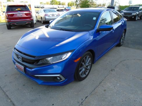 Used 2020 Honda Civic EX image 6