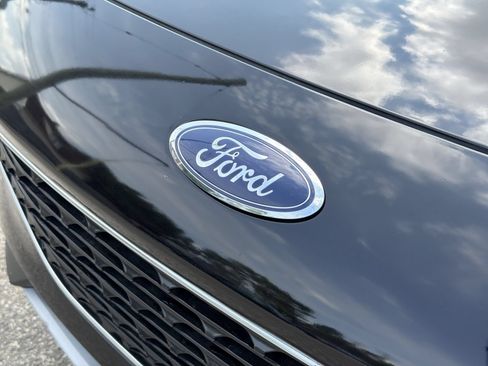 Used 2022 Ford Escape SE AWD/4WD image 12