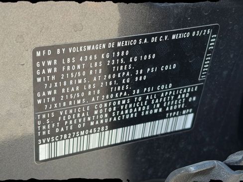 Used 2025 Volkswagen Taos SE FWD image 27