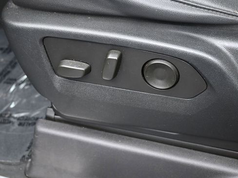 Used 2023 Chevrolet Silverado 1500 LTZ w/ LTZ Premium Package image 12