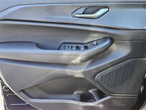 New 2025 Jeep Grand Cherokee Laredo X image 25