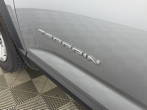Used 2025 GMC Terrain Elevation AWD/4WD image 16