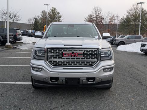 Used 2018 GMC Sierra 1500 Denali w/ Denali Ultimate Package image 8
