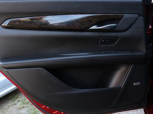 Used 2018 Cadillac CT6 Luxury image 38