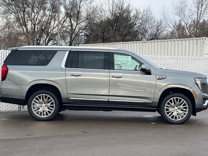 New 2026 GMC Yukon XL Denali w/ Sun & Power Step Package