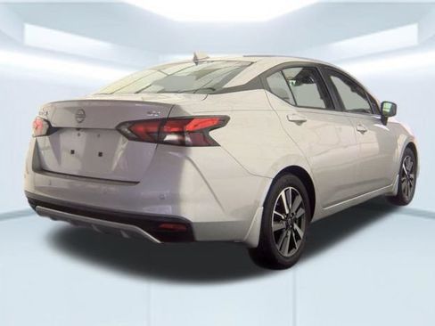Used 2024 Nissan Versa SV w/ Trunk Package FWD image 5
