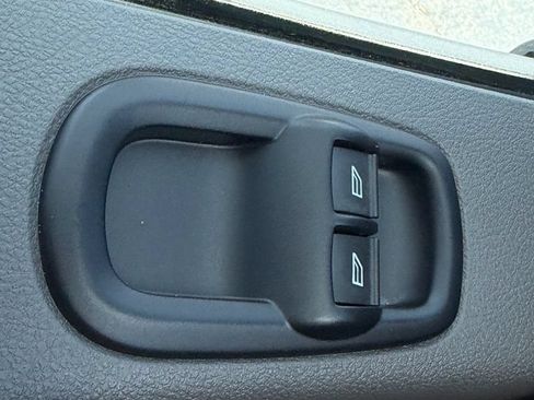Used 2025 Ford Transit 250 Low Roof w/ Exterior Upgrade Package RWD image 30