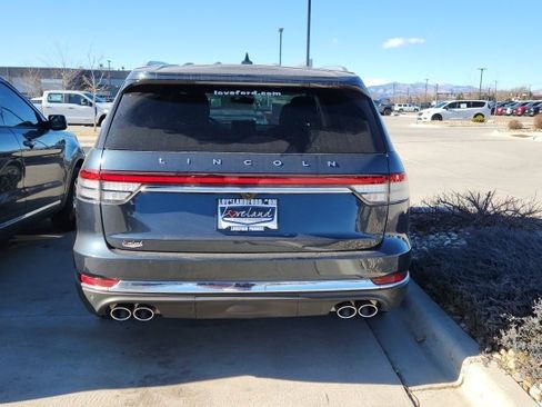 Used 2023 Lincoln Aviator Reserve w/ Equipment Group 201A image 2