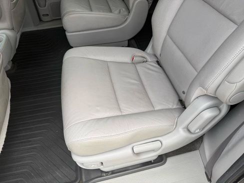 Used 2012 Honda Odyssey EX-L image 10