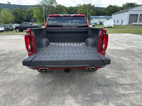 Used 2026 GMC Sierra 1500 AT4 w/ AT4 Premium Package AWD/4WD image 9