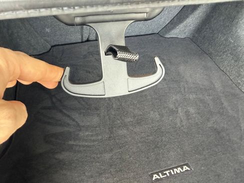 Used 2021 Nissan Altima 2.5 SV FWD image 35