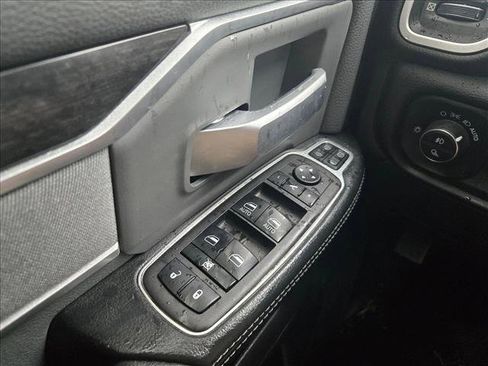 Used 2023 RAM 2500 Big Horn w/ Level 1 Equipment Group AWD/4WD image 13