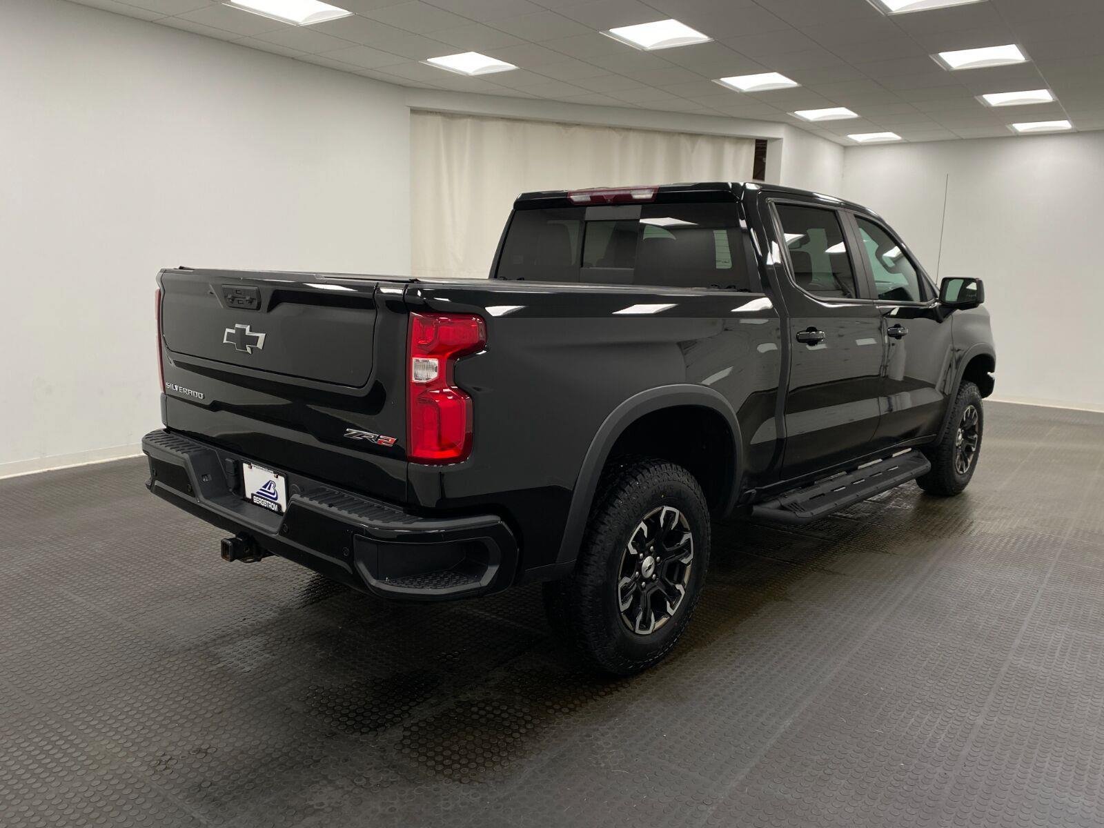 Used 2022 Chevrolet Silverado 1500 ZR2 AWD/4WD image 4