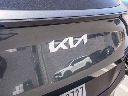 Certified 2025 Kia Sportage LX FWD image 13