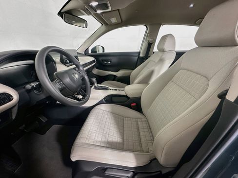 Used 2025 Honda HR-V LX image 13