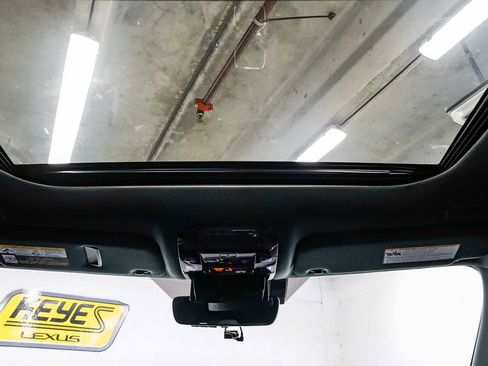 Used 2024 Lexus RX 350h w/ Convenience Package AWD/4WD image 16