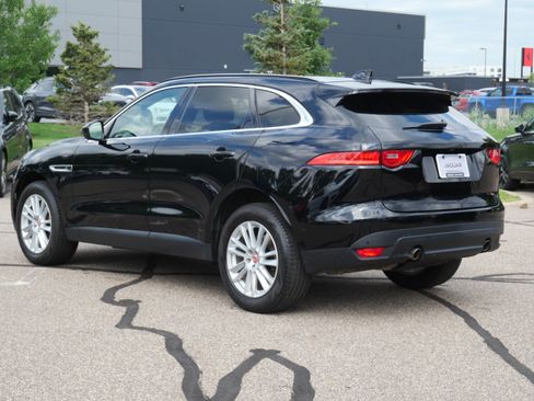 Used 2019 Jaguar F-PACE Prestige AWD/4WD image 3
