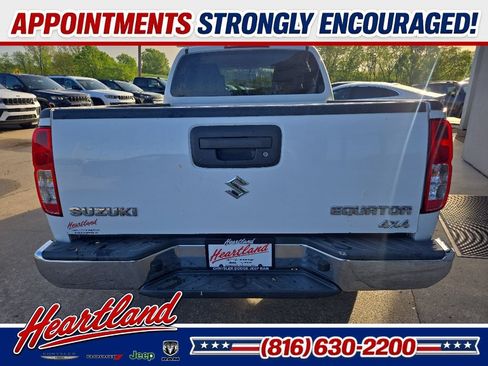 Used 2012 Suzuki Equator Sport AWD/4WD image 8