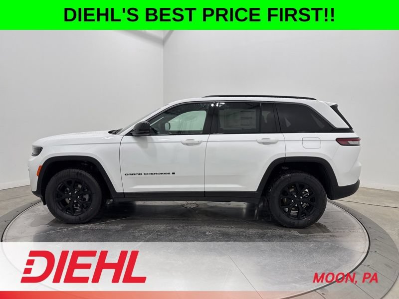 New 2026 Jeep Grand Cherokee Altitude AWD/4WD image 4