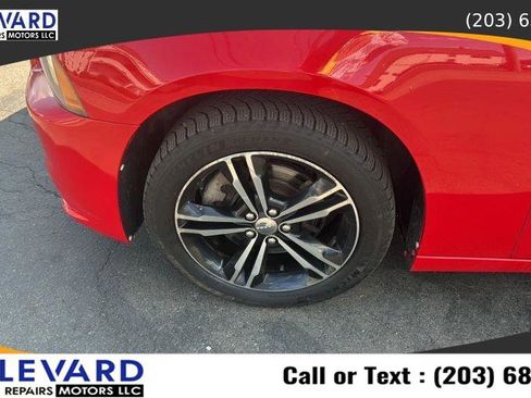 Used 2014 Dodge Charger SXT AWD/4WD image 9