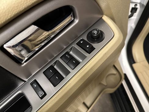 Used 2017 Ford Expedition EL XLT w/ Equipment Group 202A image 15