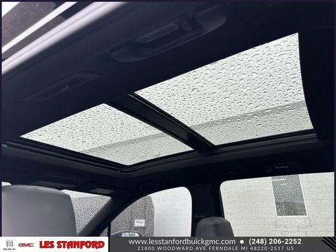 Used 2025 Cadillac XT6 Luxury AWD/4WD image 15