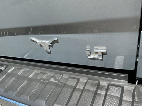 Used 2017 Chevrolet Silverado 1500 LT w/ Texas Edition RWD image 28