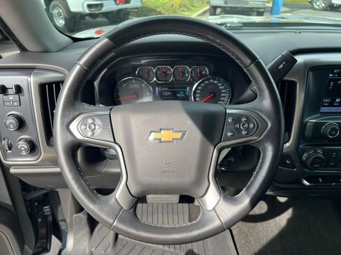 Used 2018 Chevrolet Silverado 1500 LT w/ All Star Edition AWD/4WD image 32
