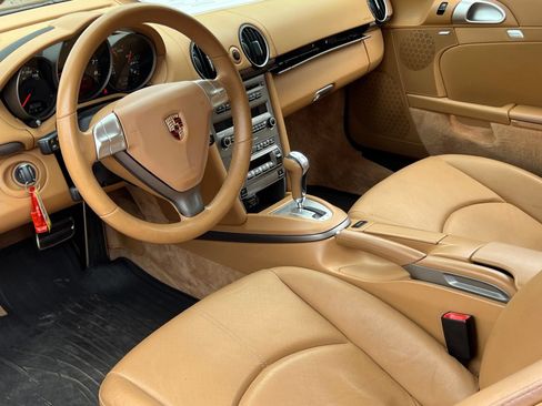 Used 2008 Porsche Cayman RWD image 4